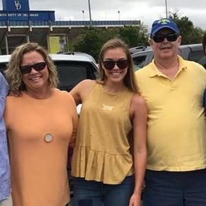 Meet your Posher, Denise